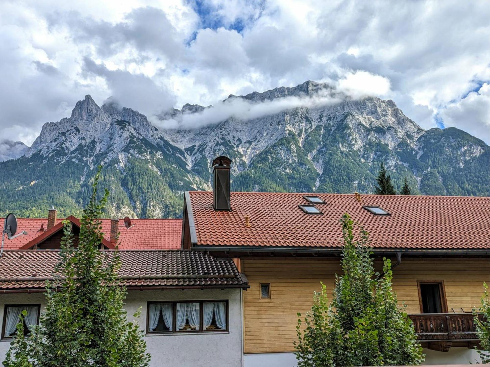 Die Karwendelsuite - 5 Sterne Fewo Mit Bestem Bergblick, Zentrumsnah & Ruhig Gelegen, Familienfreundlich Mittenwald Exterior foto